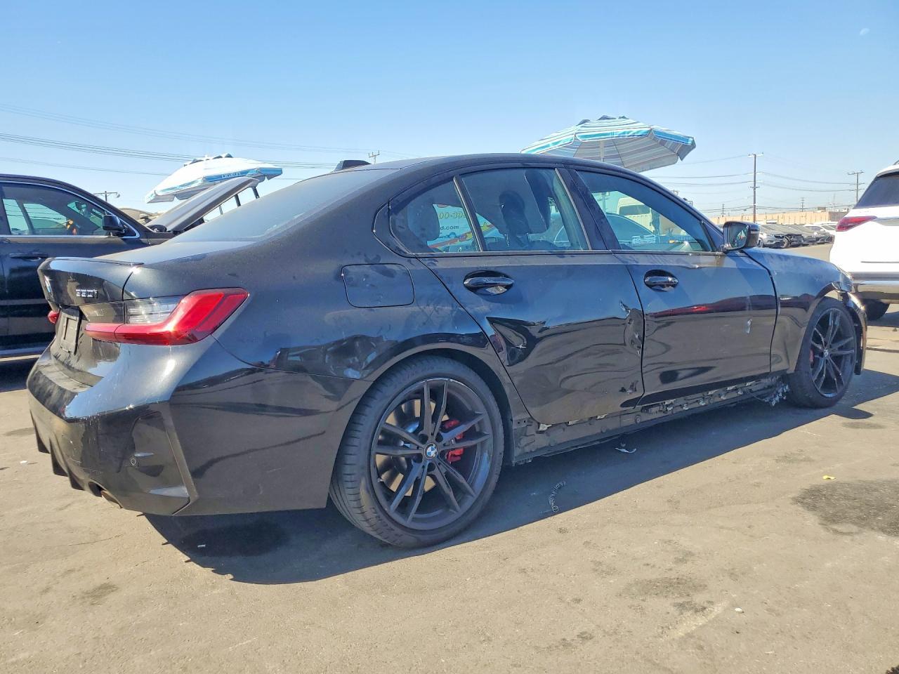 2024 BMW 330I - zdjęcie 3