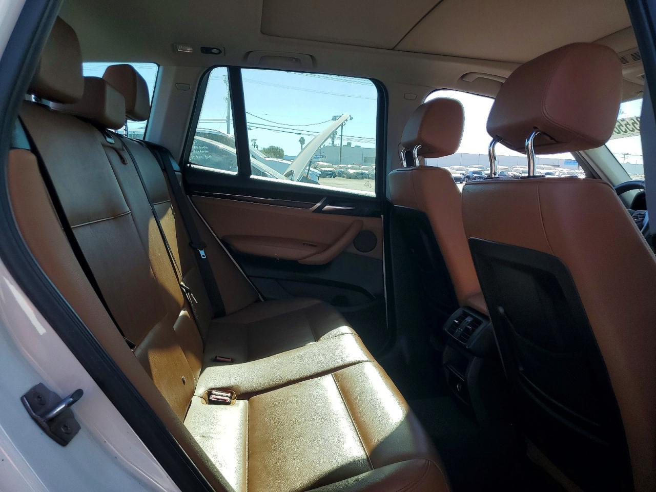 2017 BMW X3 Sdrive28I - zdjęcie 11