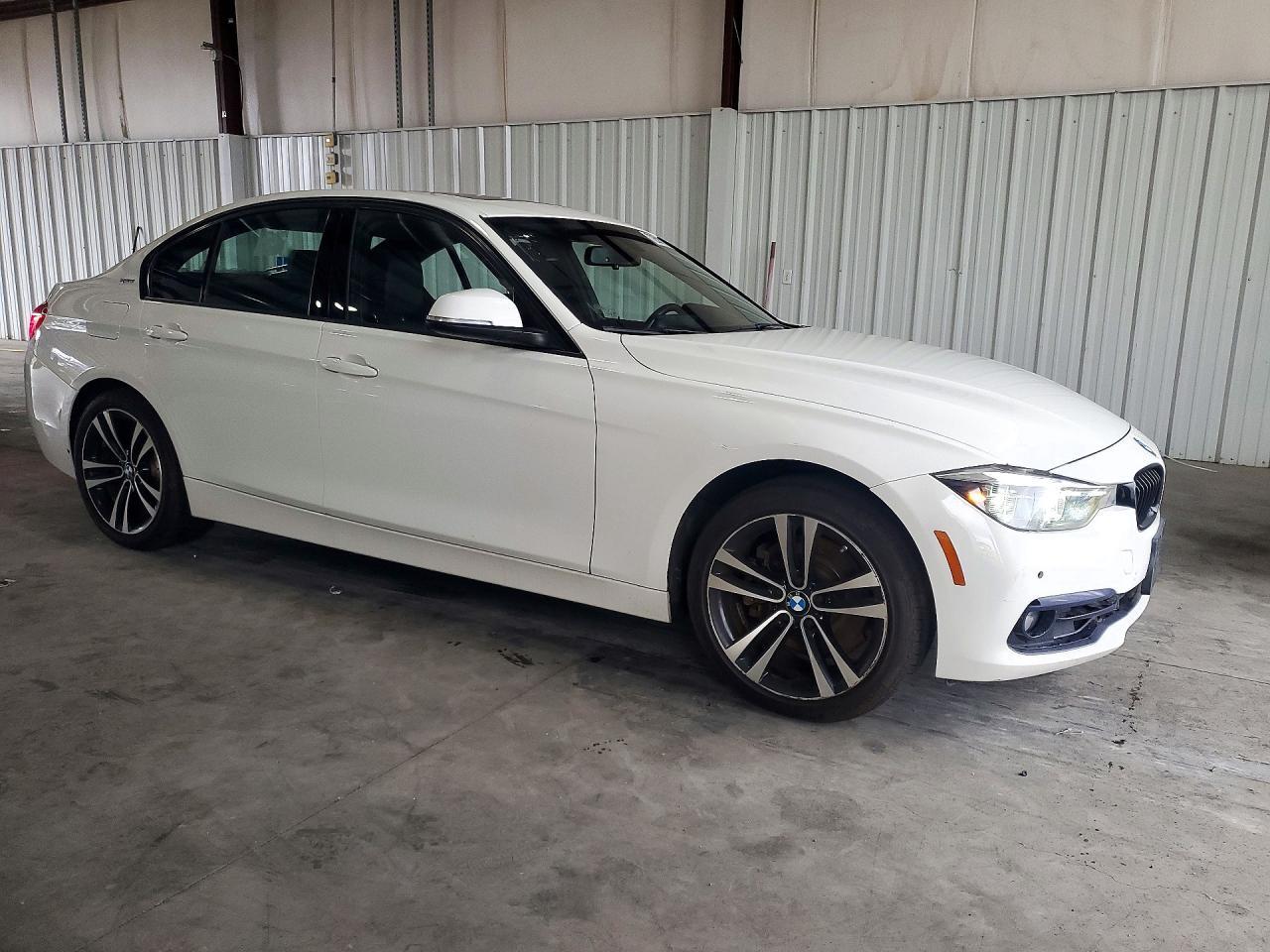 2018 BMW 330E - zdjęcie 4