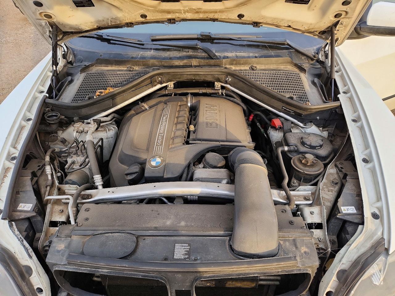 2013 BMW X5 xDrive35I - zdjęcie 12