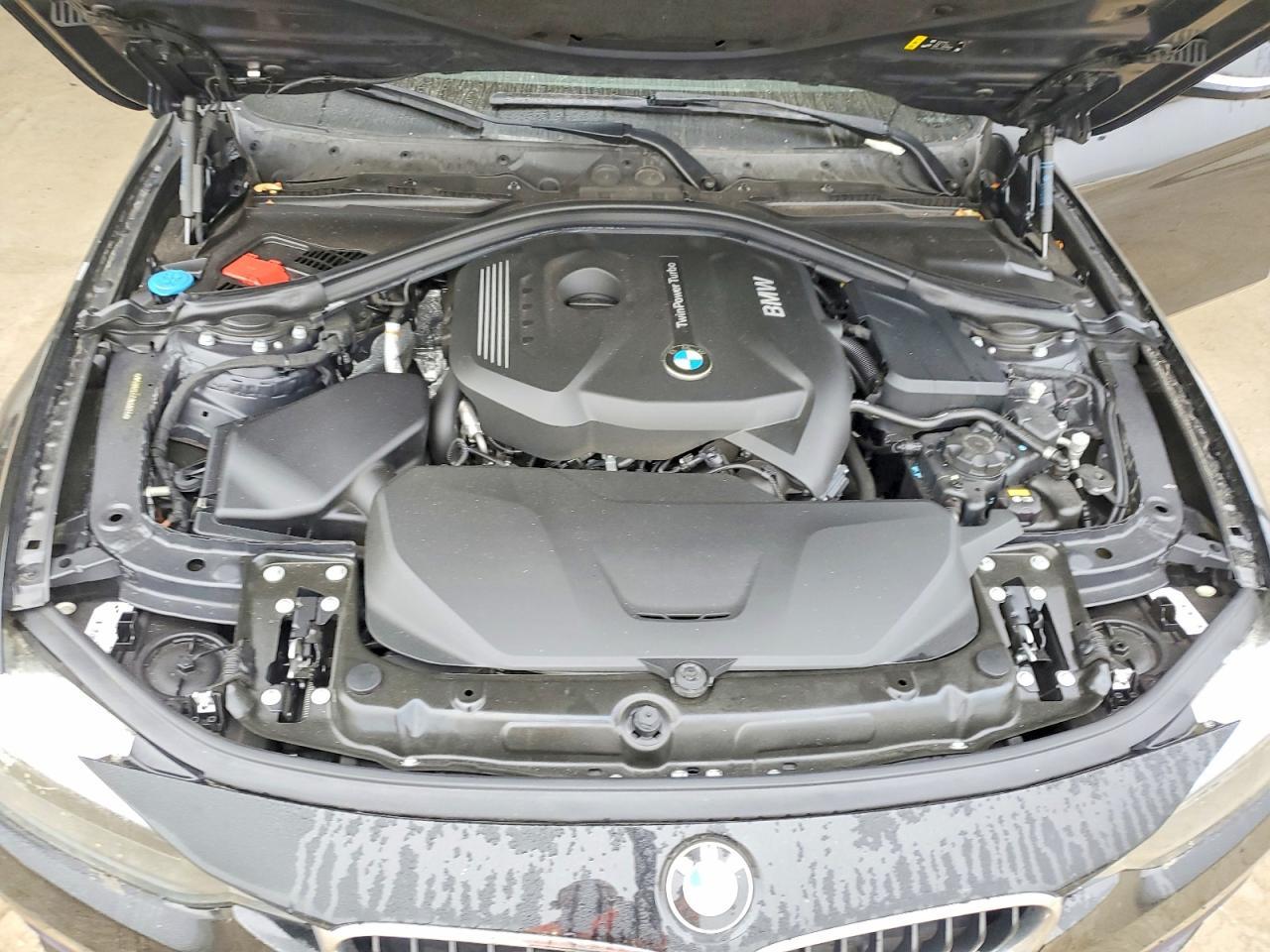 2017 BMW 330 I - zdjęcie 11