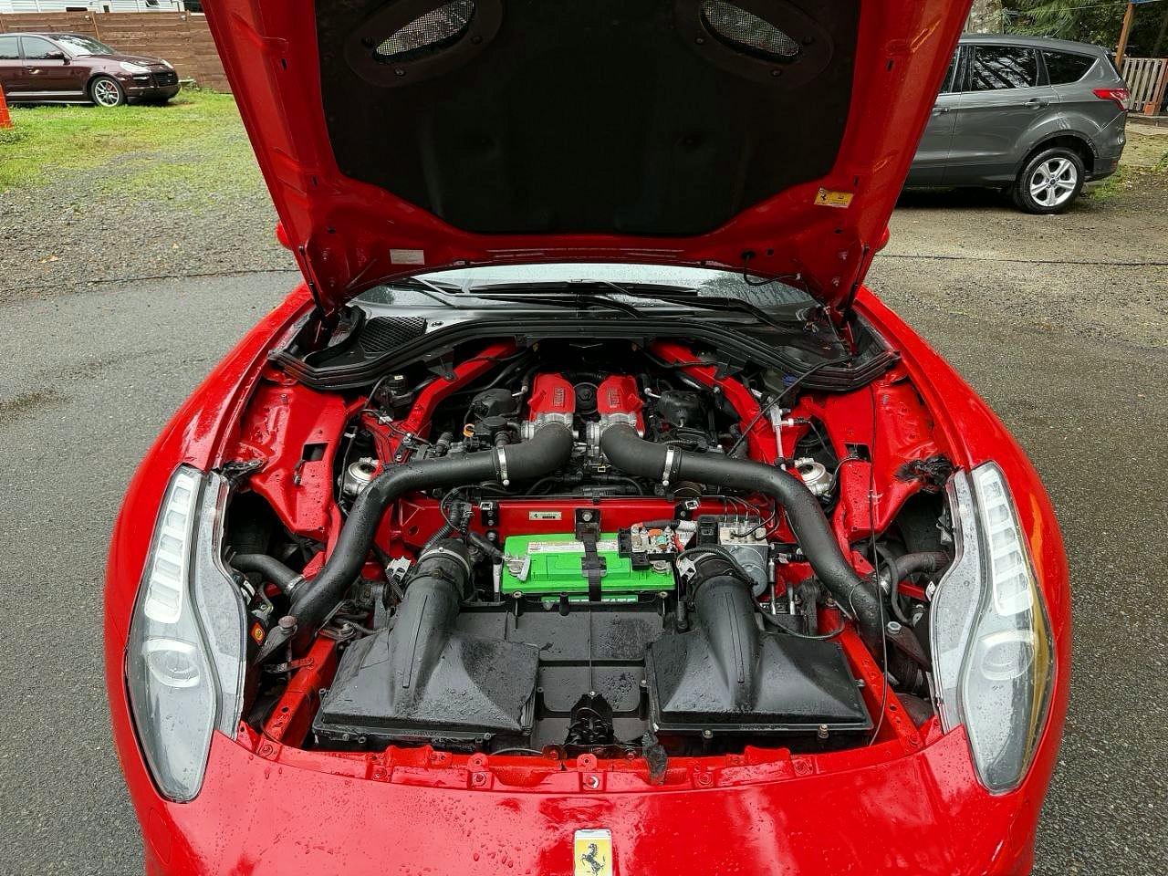 2016 Ferrari California T - zdjęcie 11