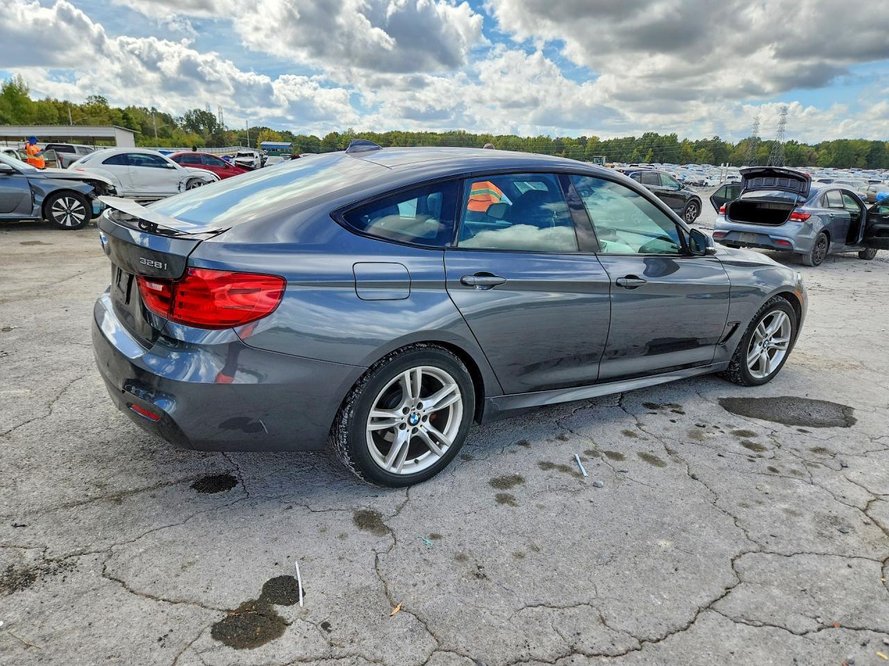 2016 BMW 328 Xigt Sulev - zdjęcie 3
