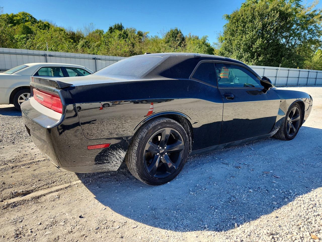 2013 Dodge Challenger R/T - zdjęcie 3