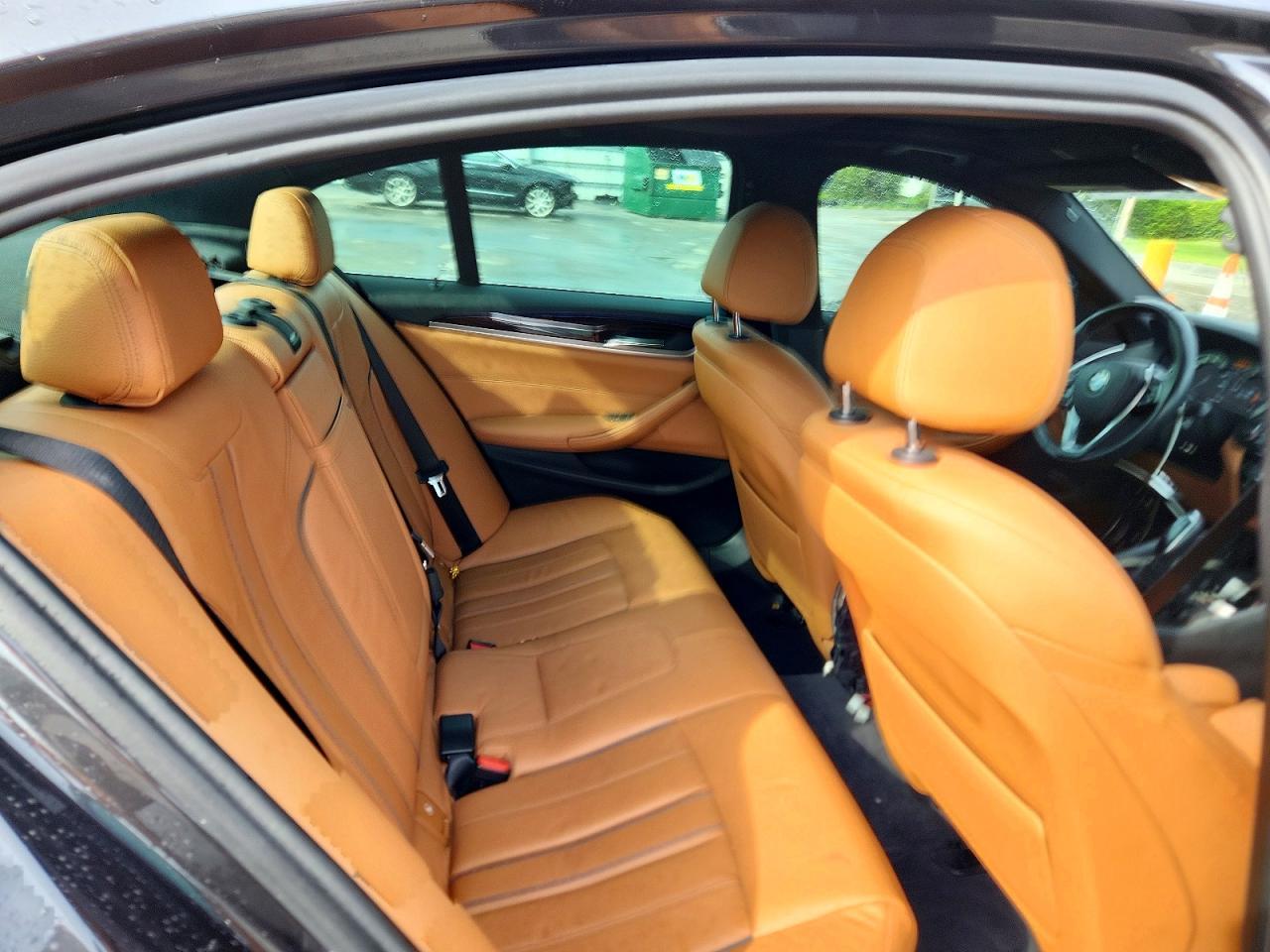 2017 BMW 530 I - zdjęcie 10