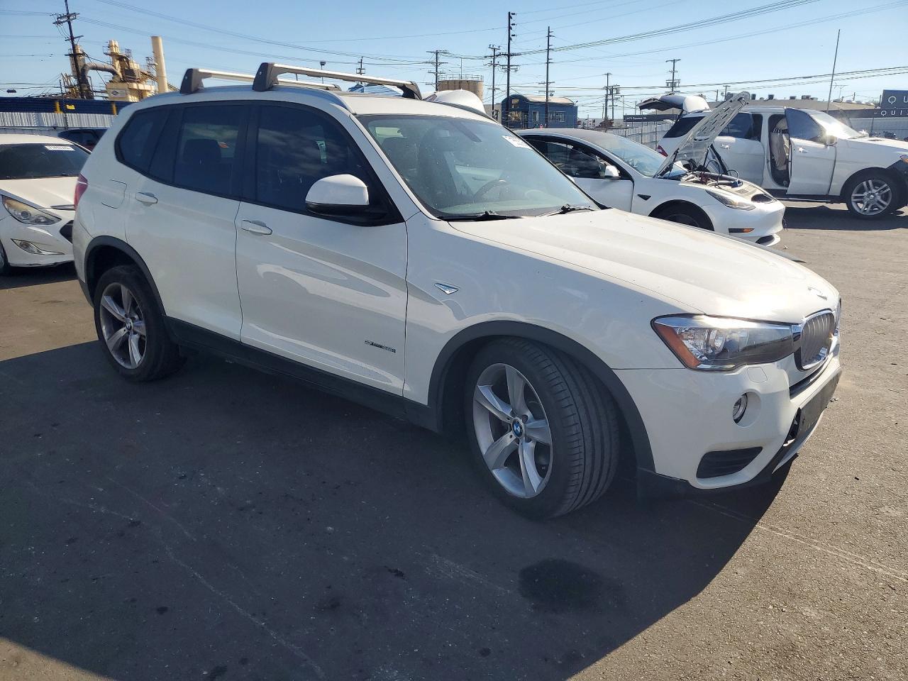 2017 BMW X3 Sdrive28I - zdjęcie 4