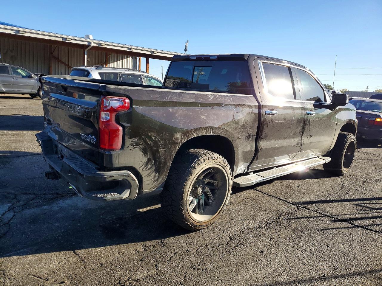 2019 Chevrolet Silverado K1500 High Country - zdjęcie 3