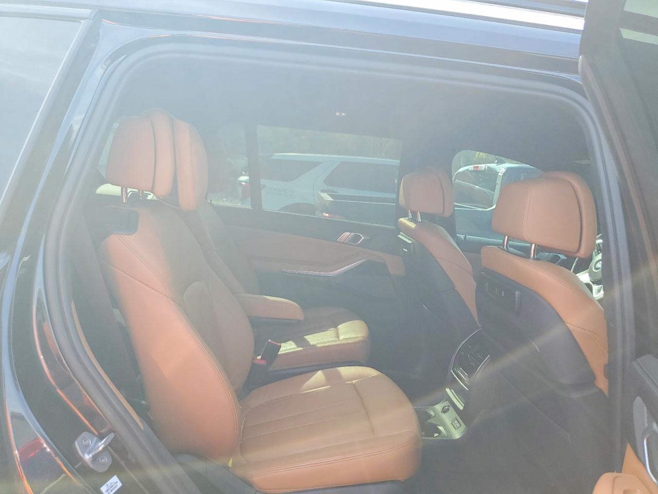 2019 BMW X7 xDrive40I - zdjęcie 11