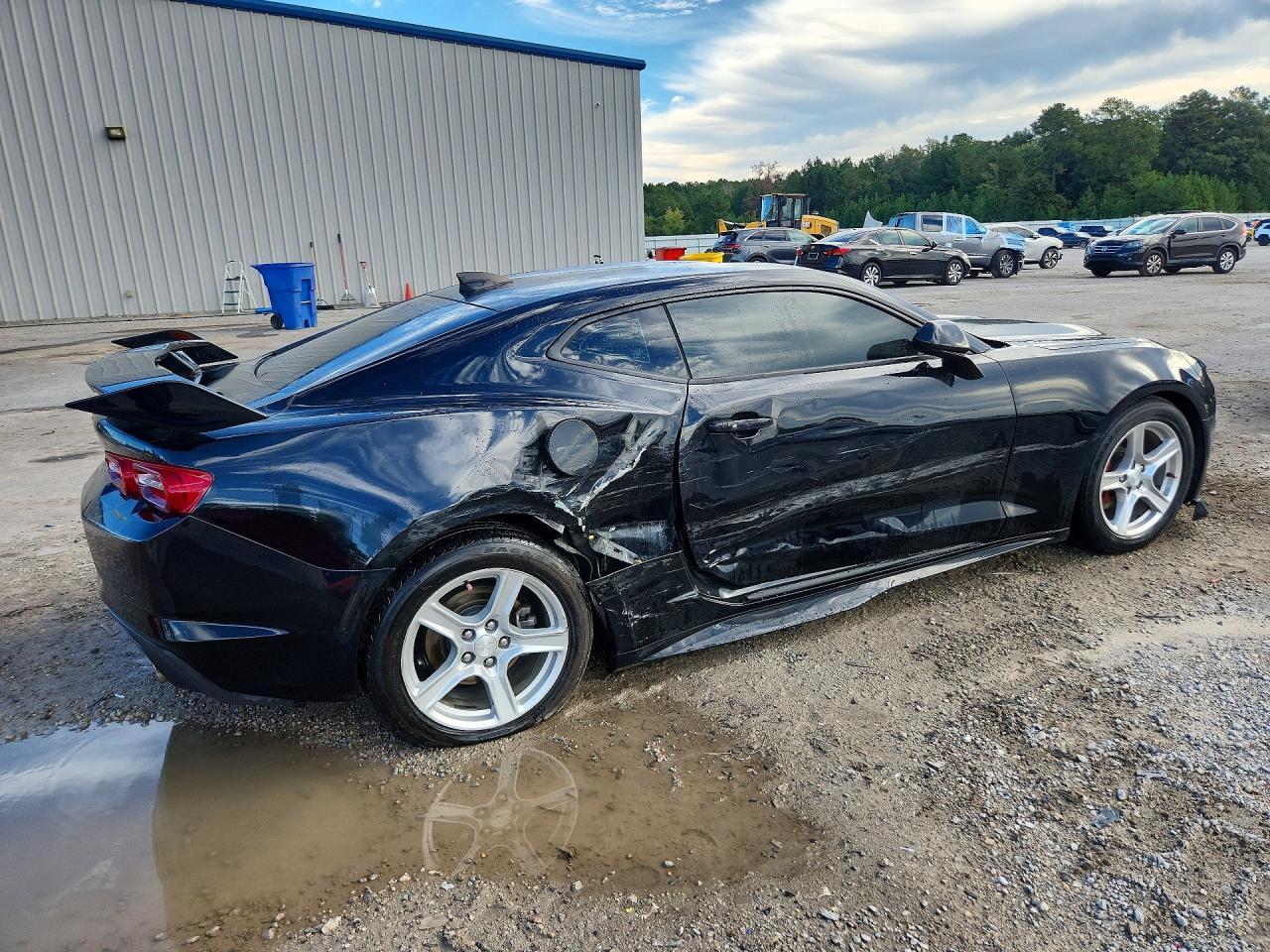 2023 Chevrolet Camaro Ls - zdjęcie 3