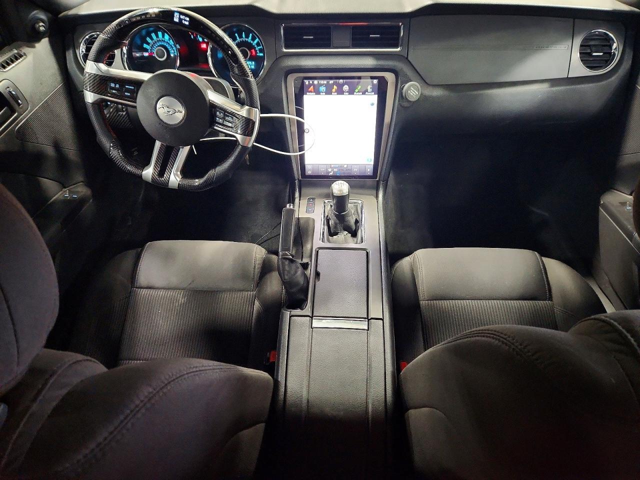 2013 Ford Mustang - zdjęcie 8