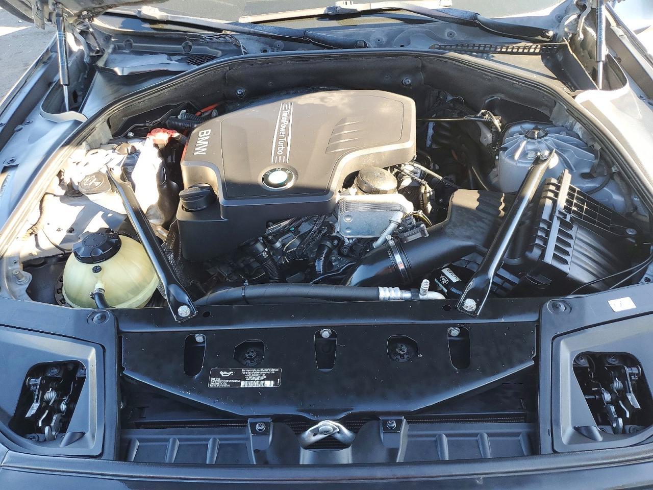 2014 BMW 528 I - zdjęcie 11
