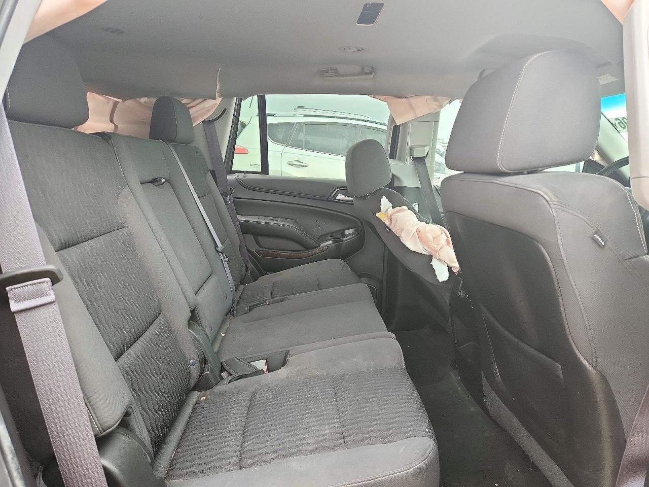 2015 Chevrolet Tahoe C1500 Ls - zdjęcie 11