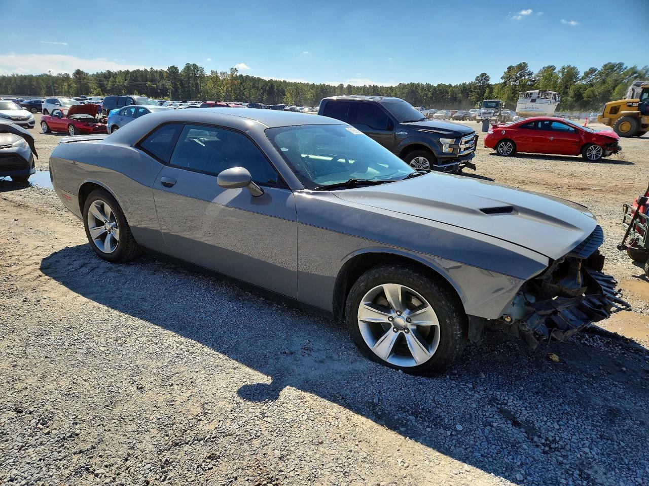 2019 Dodge Challenger Sxt - zdjęcie 4