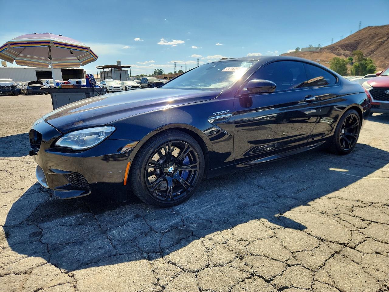 2016 BMW M6 - zdjęcie główne