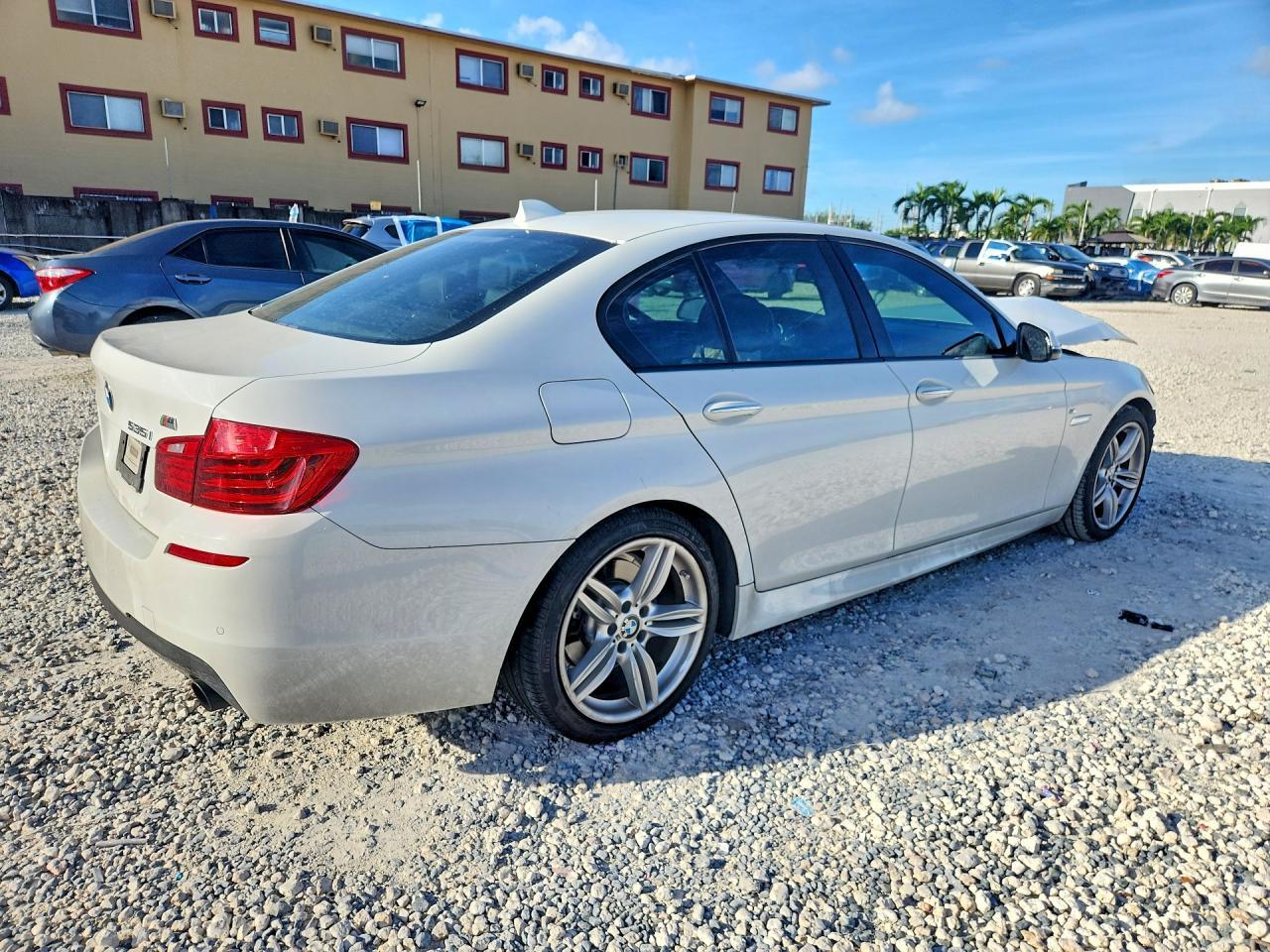 2016 BMW 535 I - zdjęcie 3