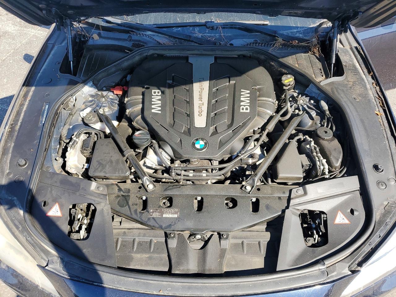 2014 BMW 750Li - zdjęcie 11