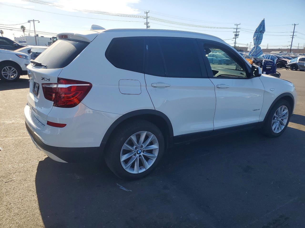 BMW X3 - zdjęcie 3