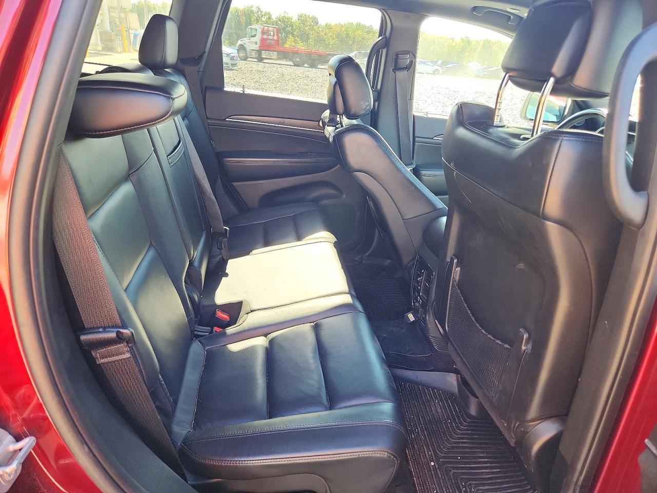 2018 Jeep Grand Cherokee Limited - zdjęcie 11