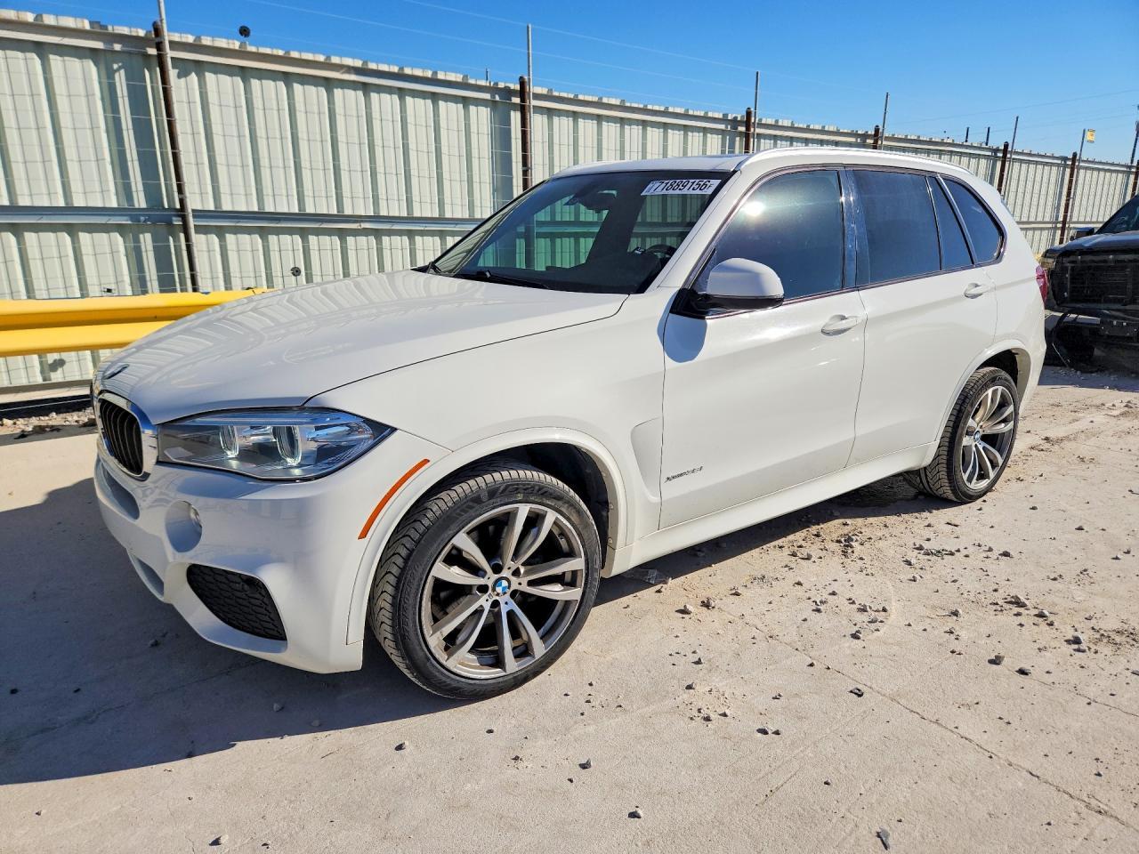 2016 BMW X5 xDrive35I - zdjęcie główne