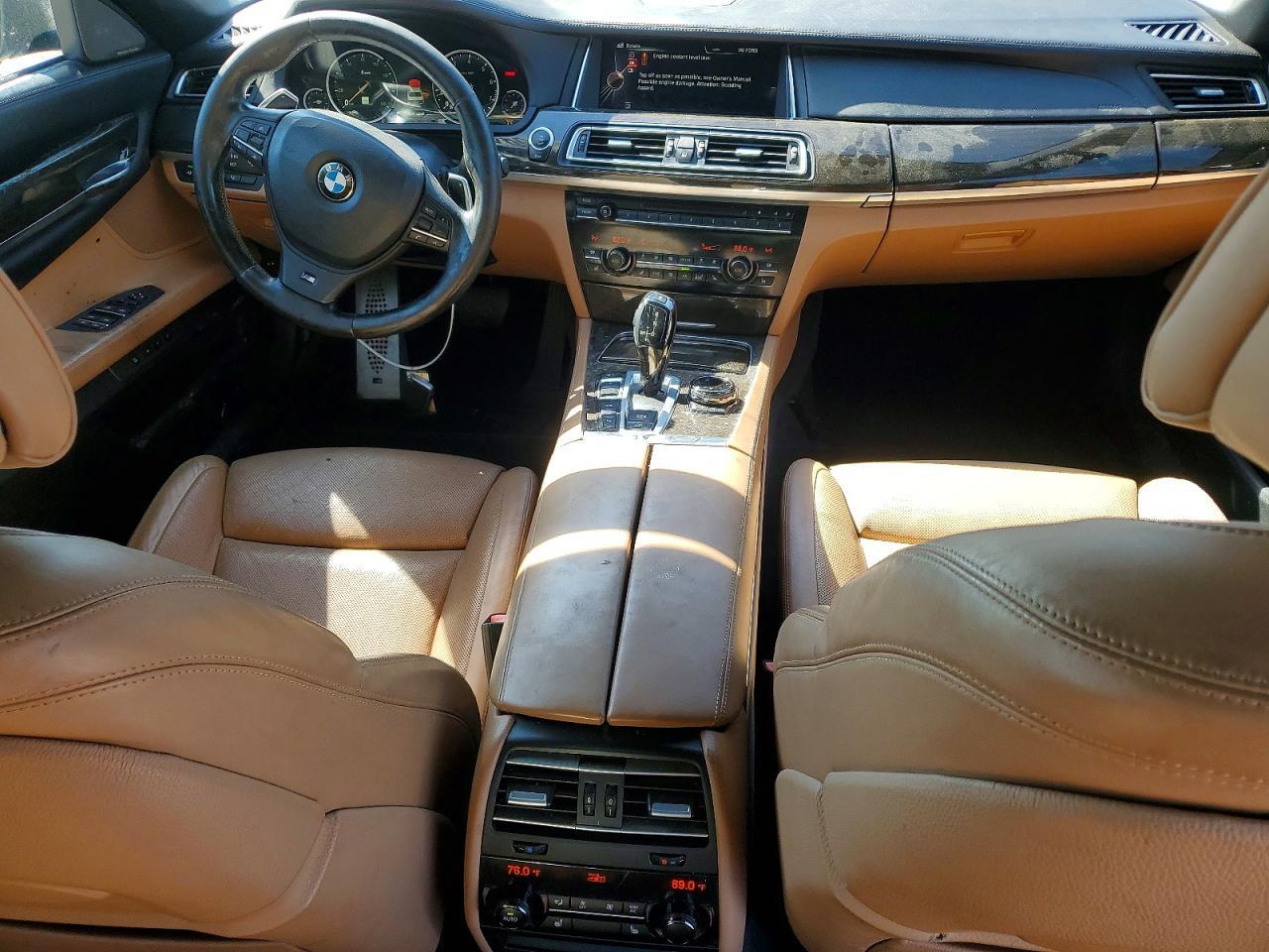 2014 BMW 750Li - zdjęcie 8