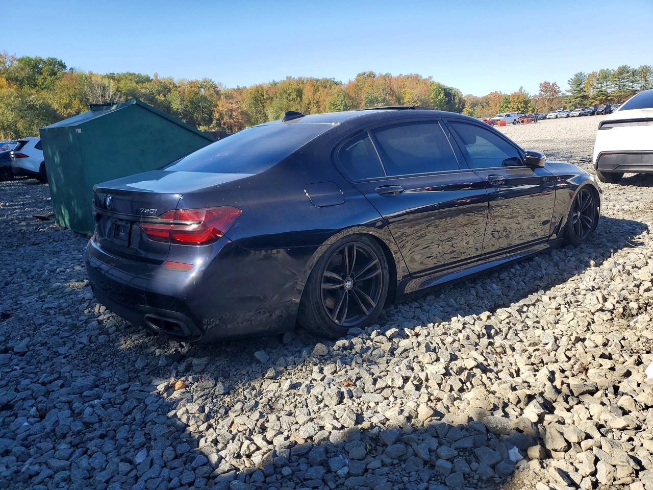 2018 BMW Seria 7 B7 - zdjęcie 3