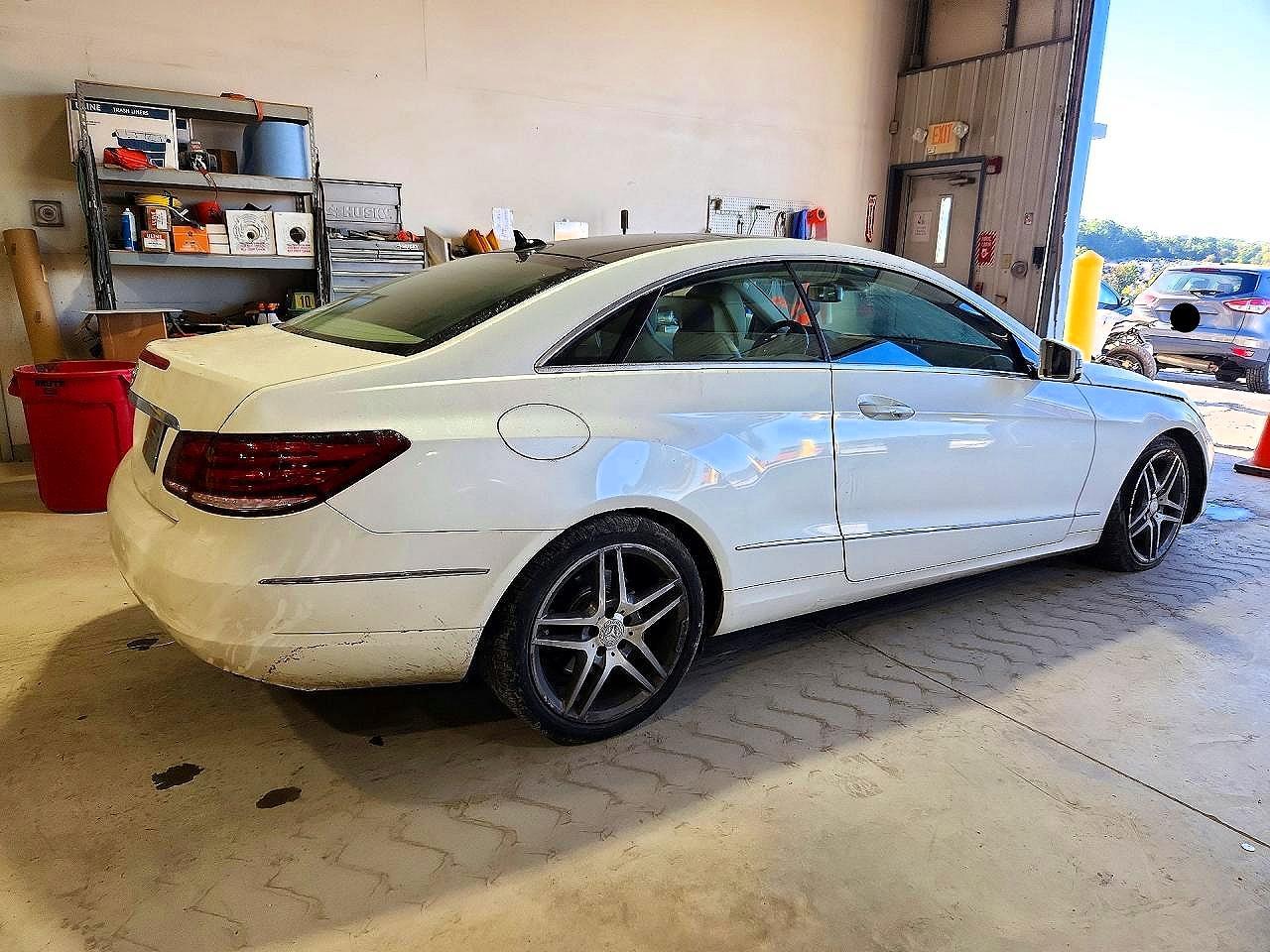 2014 Mercedes-Benz E 350 - zdjęcie 3