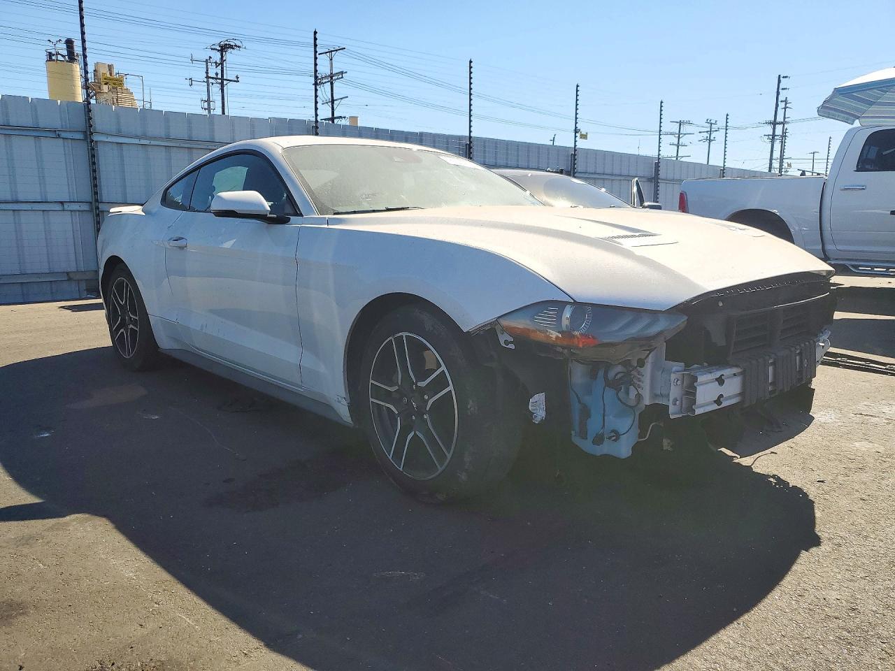 2019 Ford Mustang Gt - zdjęcie 4
