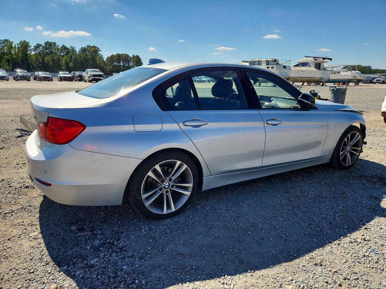 2015 BMW 328 I - zdjęcie 3