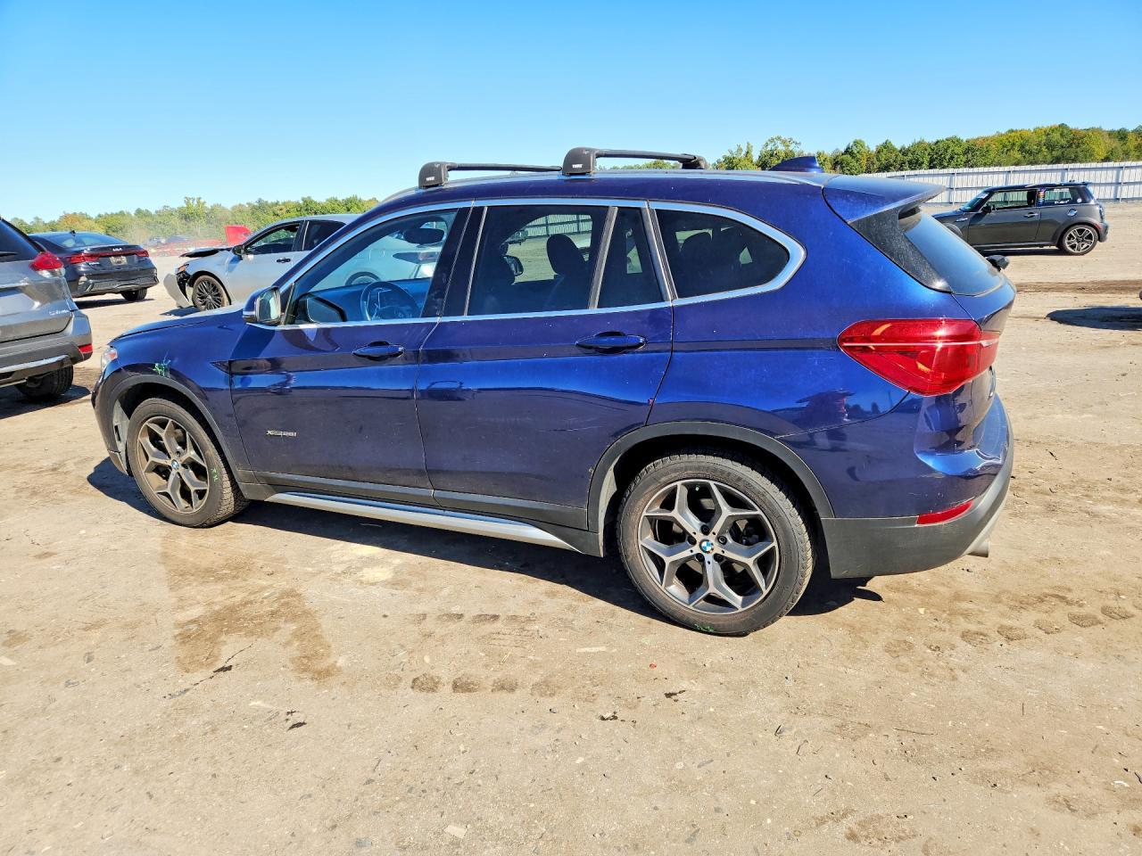 2018 BMW X1 xDrive28I - zdjęcie 2