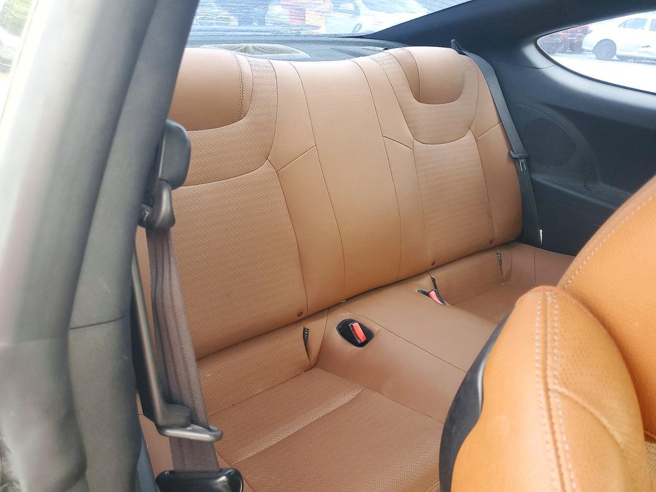 2015 Hyundai Genesis Coupe 3.8 Ultimate - zdjęcie 10