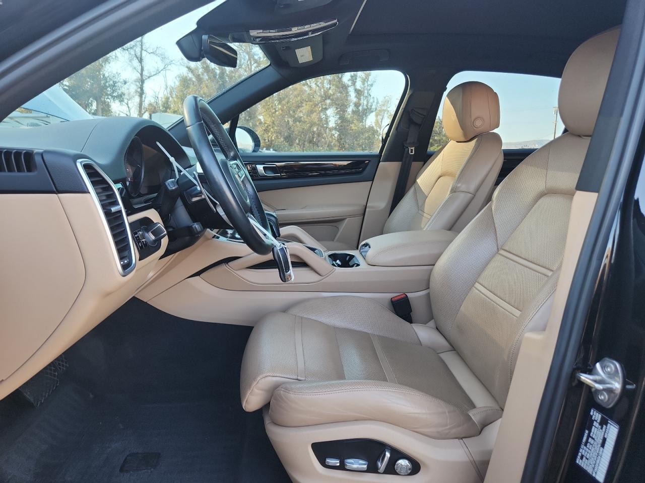 2019 Porsche Cayenne - zdjęcie 7