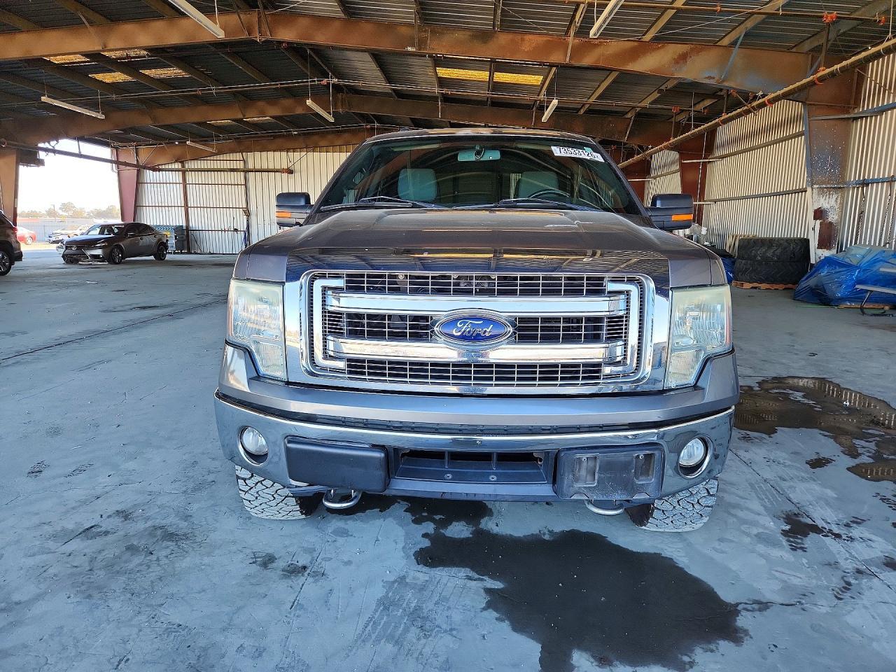 2014 Ford F150 Supercrew - zdjęcie 5