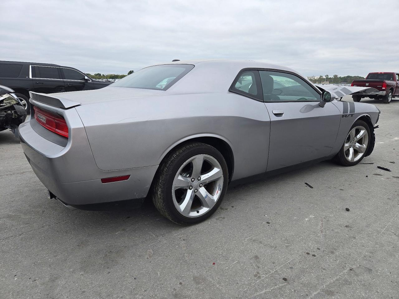2014 Dodge Challenger R/T - zdjęcie 3
