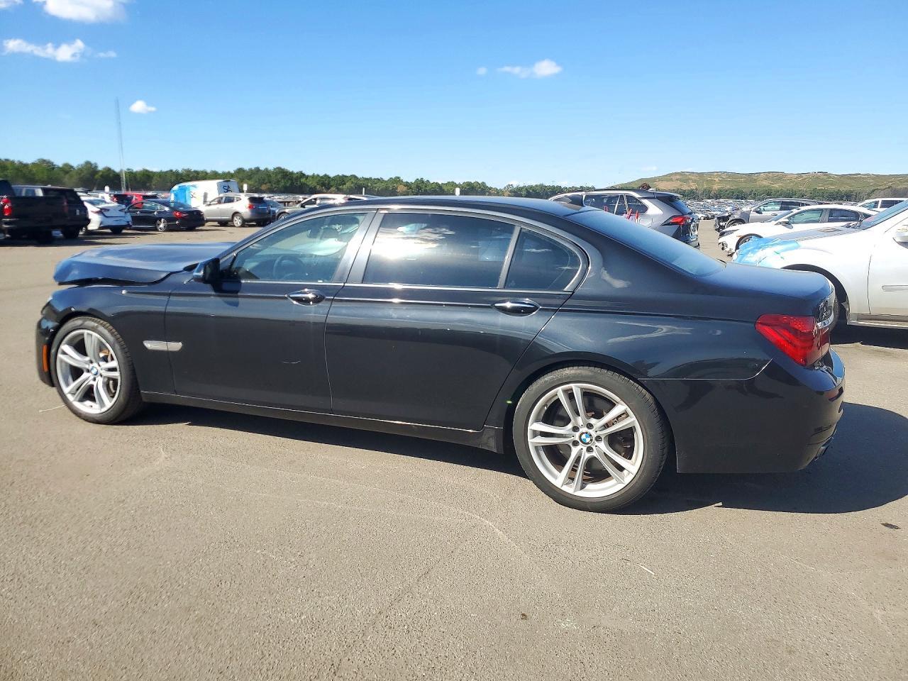 2013 BMW Seria 7 Alpina B7 - zdjęcie 2