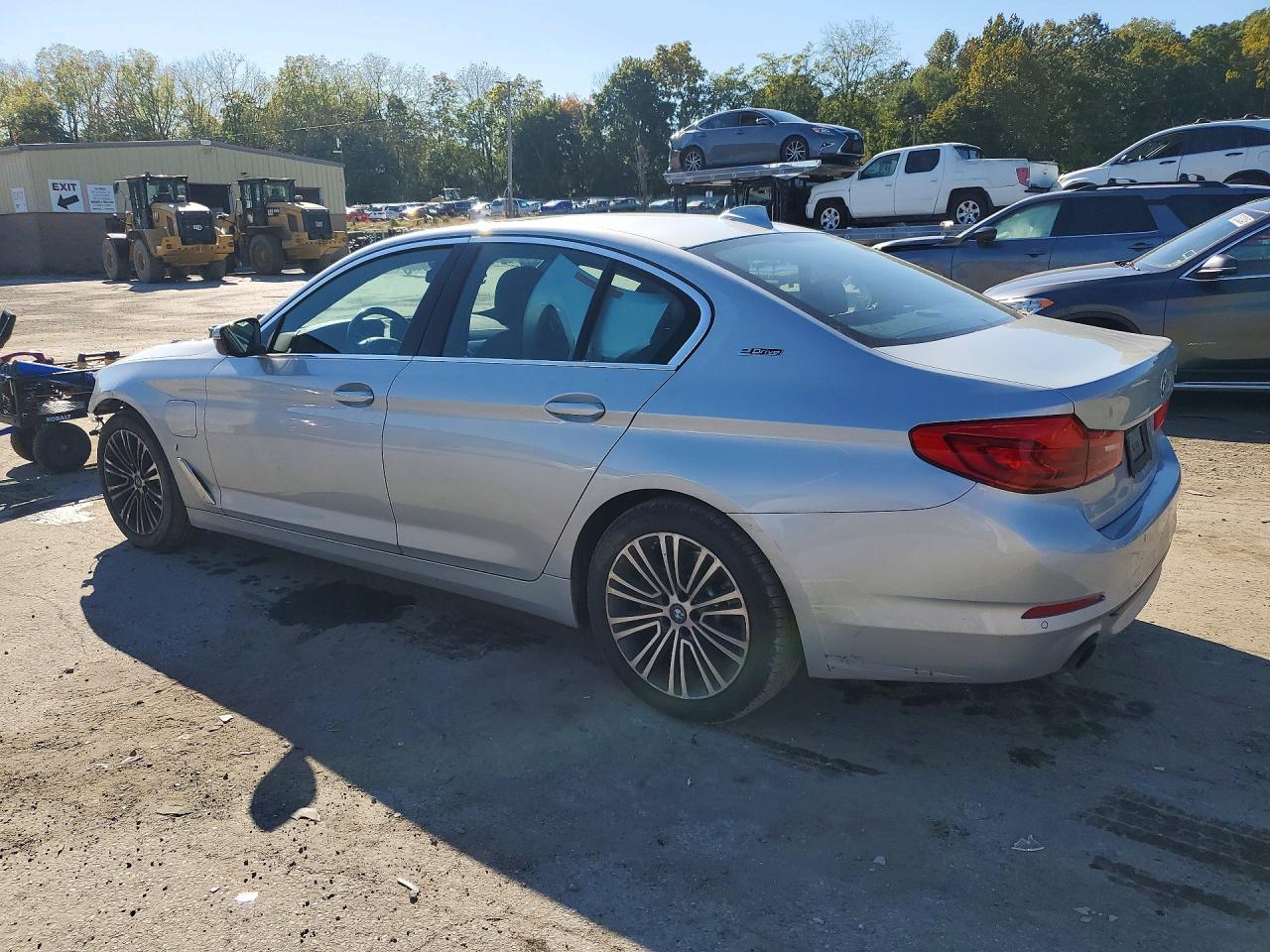 2019 BMW Seria 5 530e - zdjęcie 2