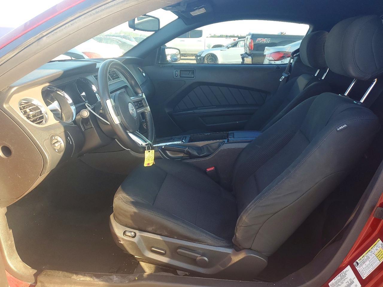 2014 Ford Mustang - zdjęcie 7