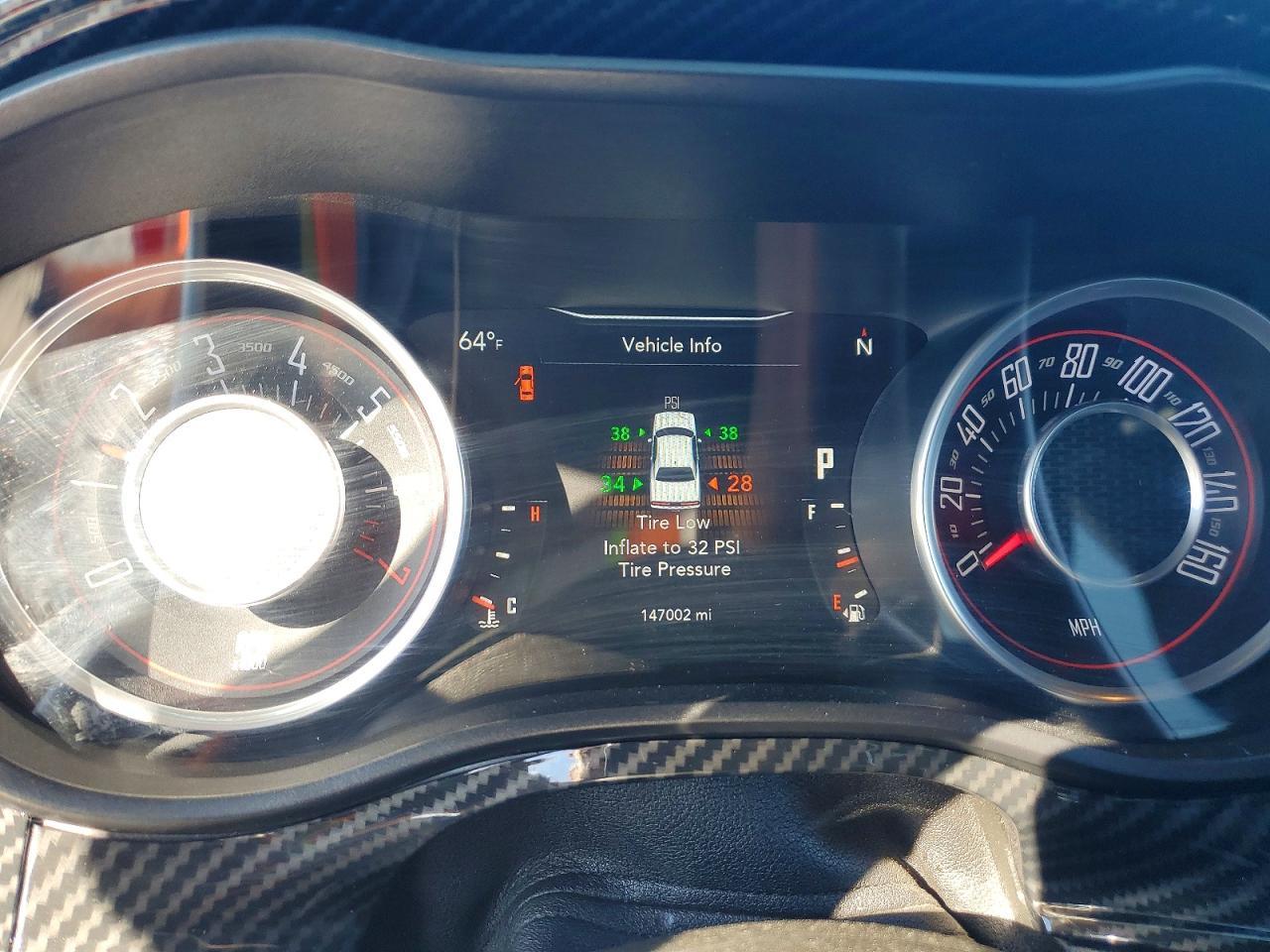 2015 Dodge Challenger Sxt - zdjęcie 9