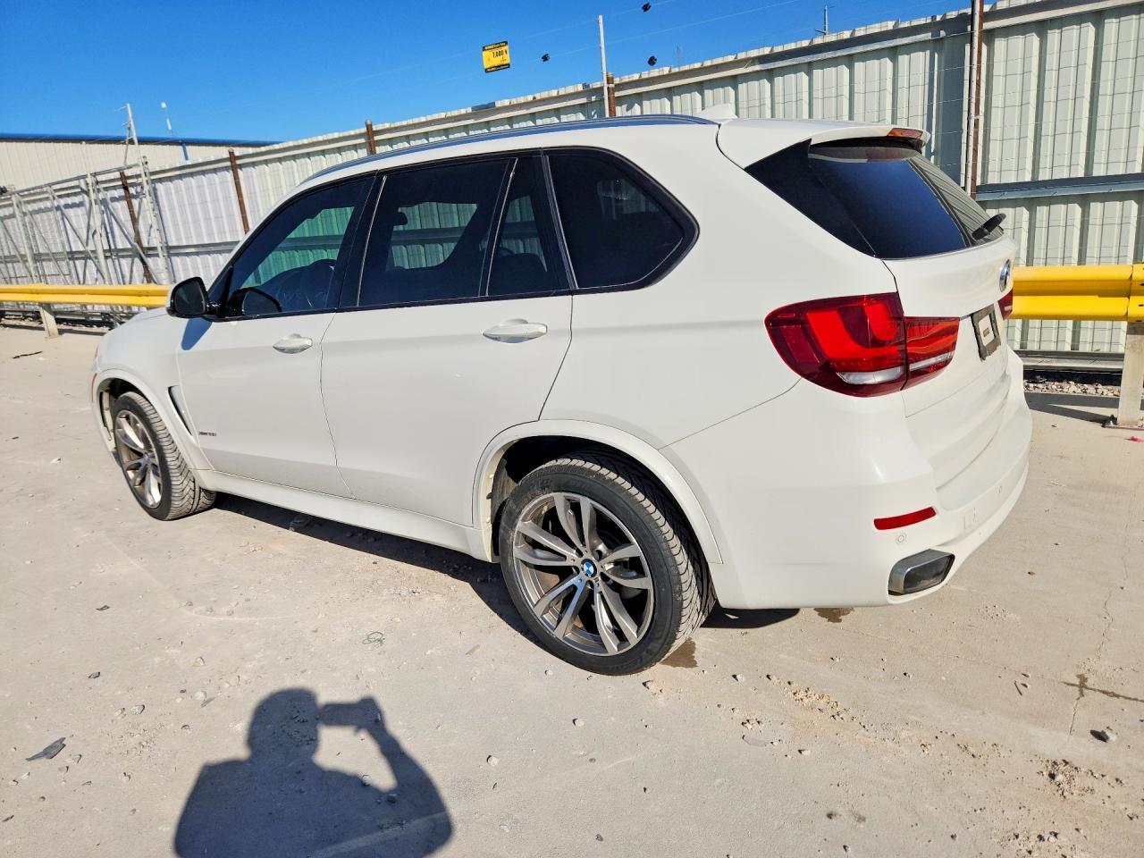 2016 BMW X5 xDrive35I - zdjęcie 2