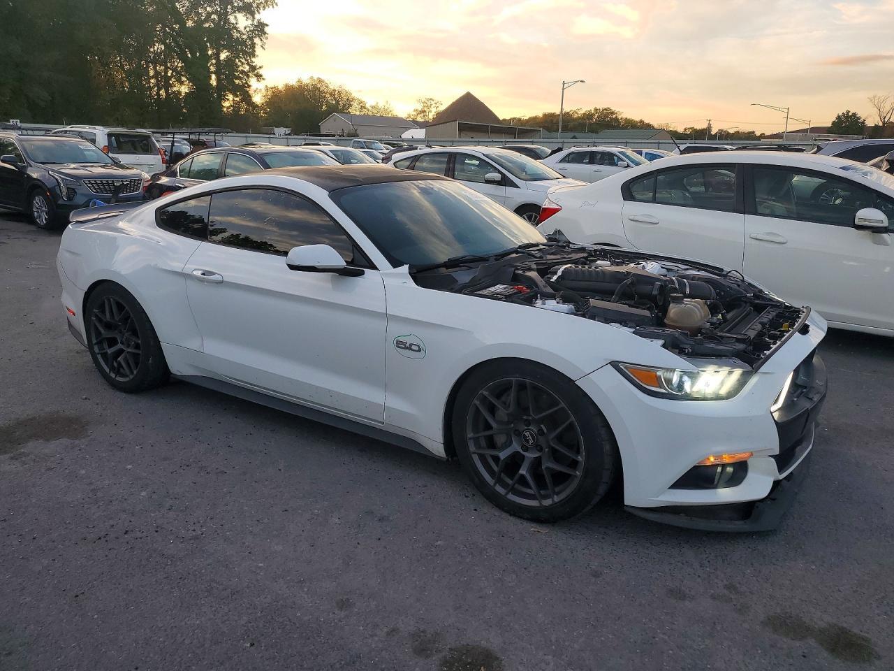 2016 Ford Mustang Gt - zdjęcie 4