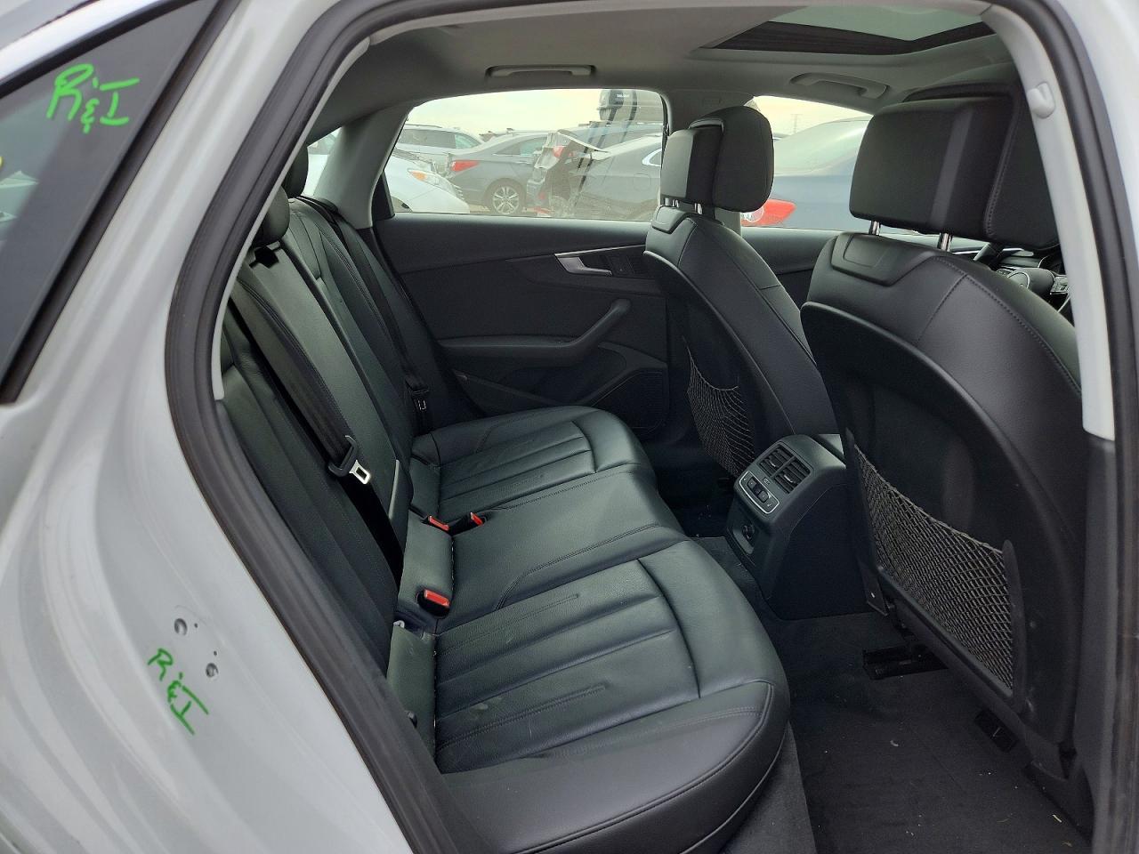 2017 Audi A4 Premium Plus - zdjęcie 10