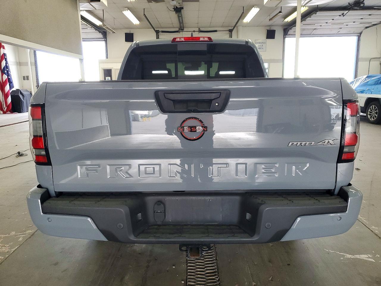 2023 Nissan Frontier Pro-4X - zdjęcie 6