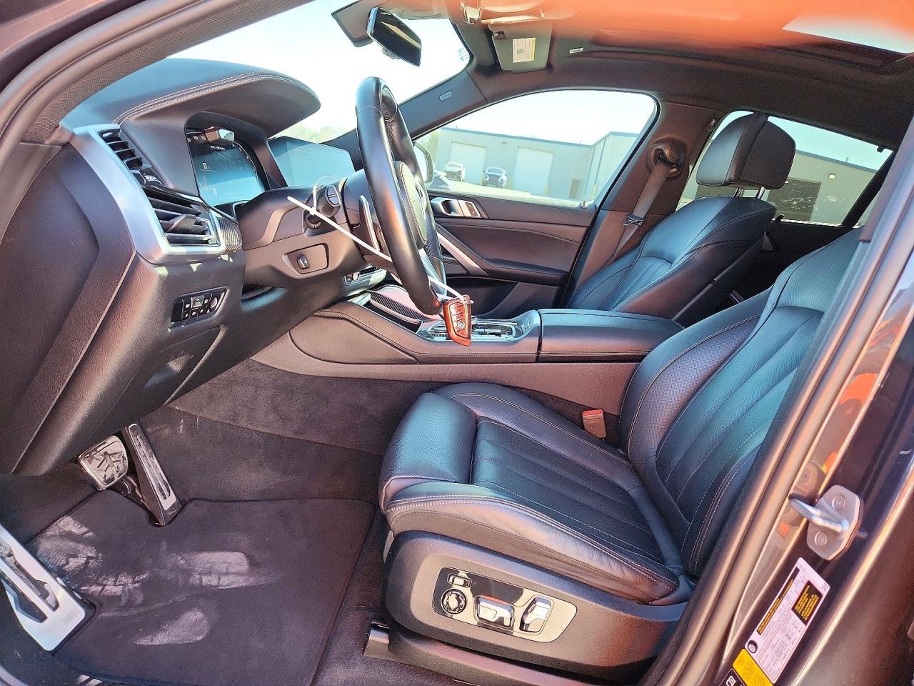 2022 BMW X6 M50I - zdjęcie 7