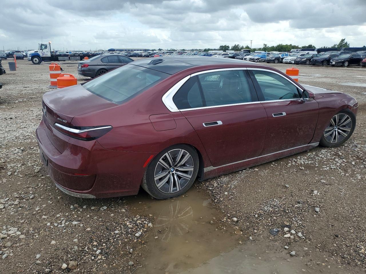 2024 BMW I7 Edrive50 - zdjęcie 3