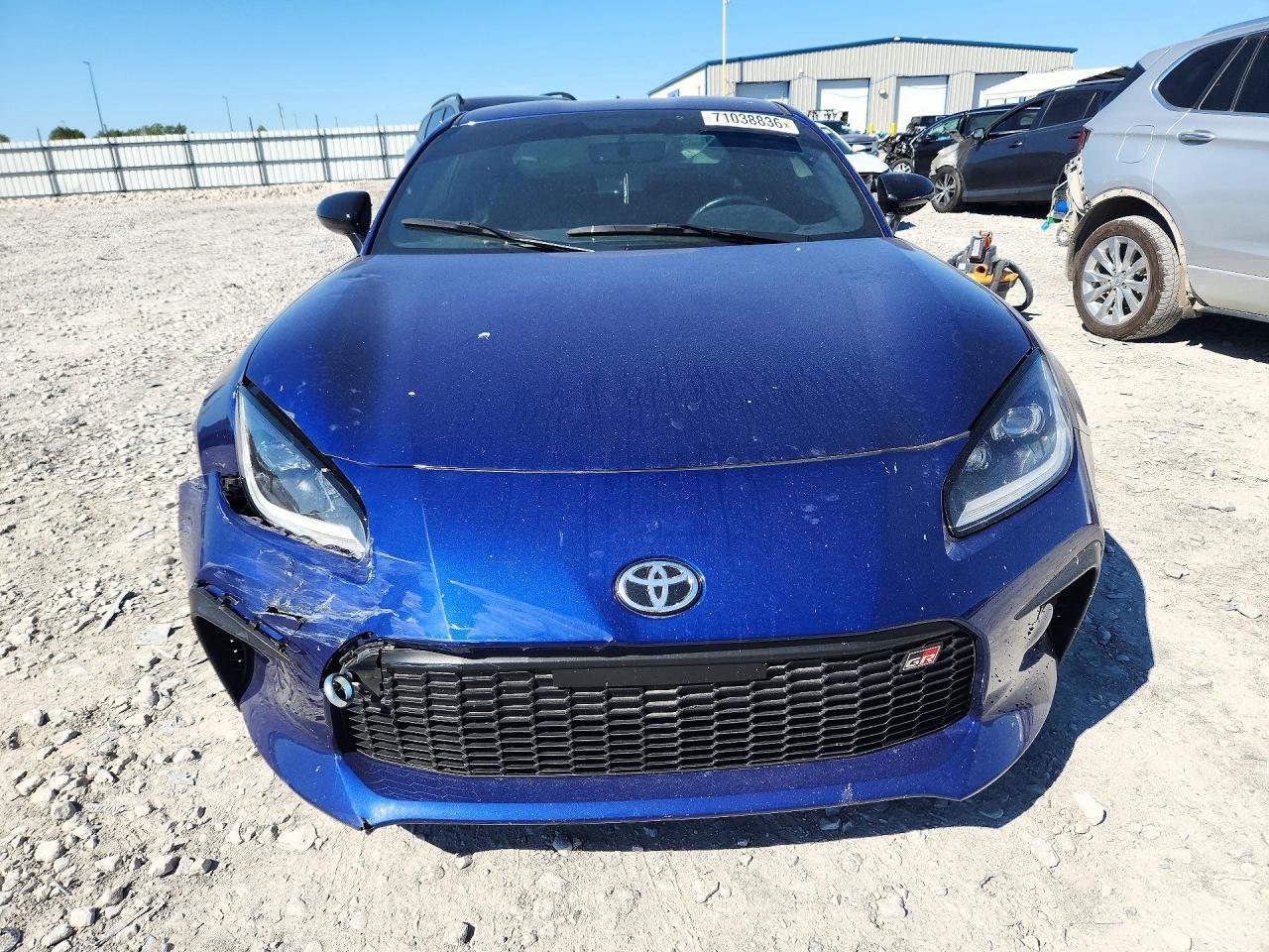 2025 Toyota Gr86 Premium - zdjęcie 5