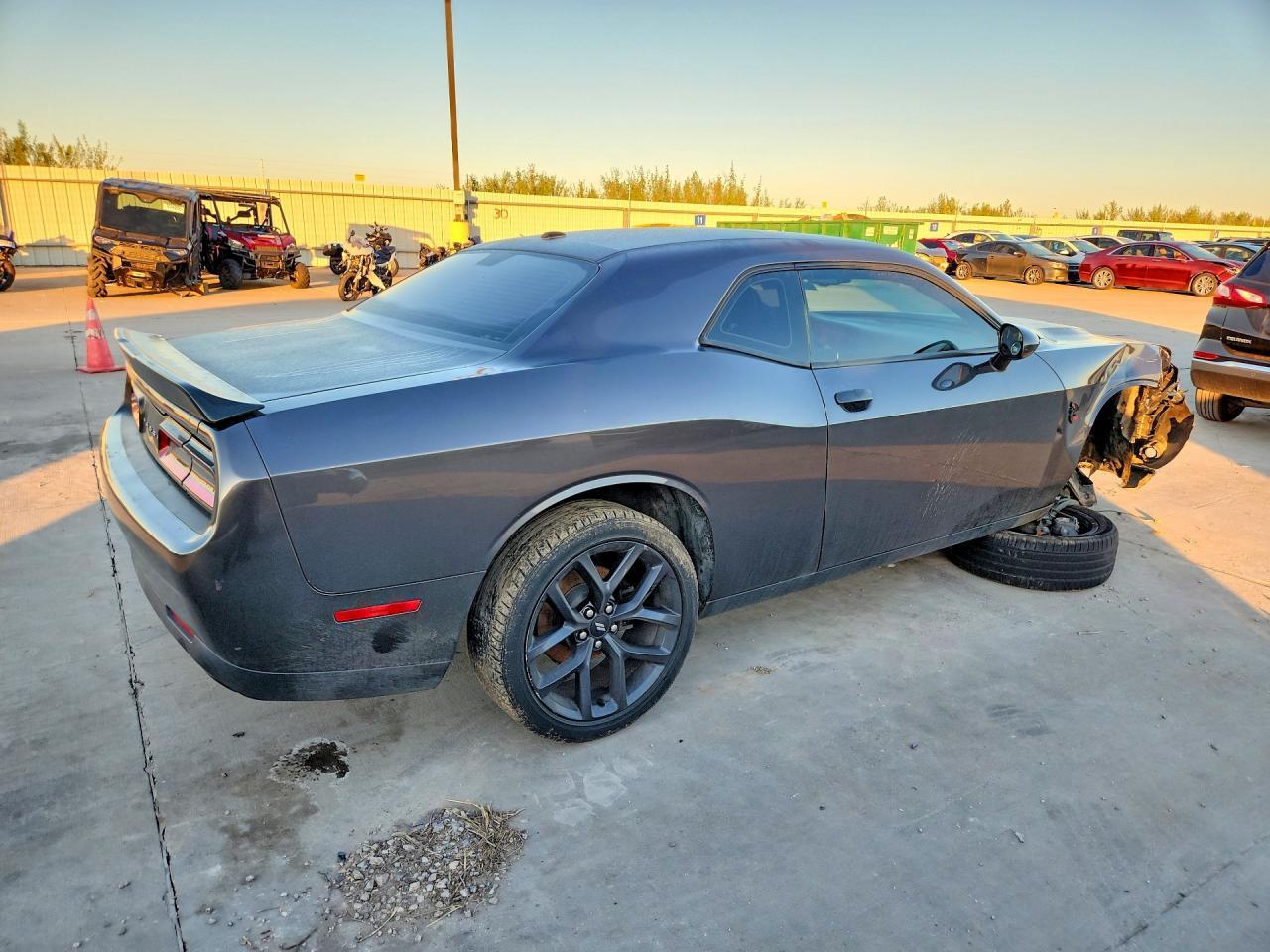 2019 Dodge Challenger Sxt - zdjęcie 3