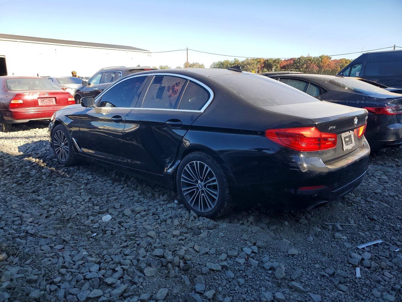 2020 BMW Seria 5 540i - zdjęcie 2
