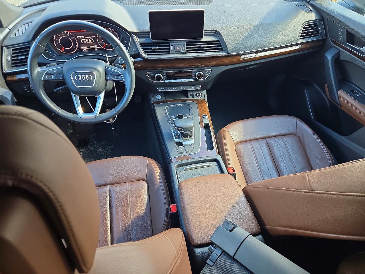 2020 Audi Q5 Premium Plus - zdjęcie 8