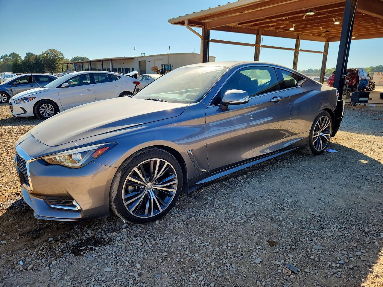 2017 Infiniti Q60 3.0T Premium - zdjęcie główne