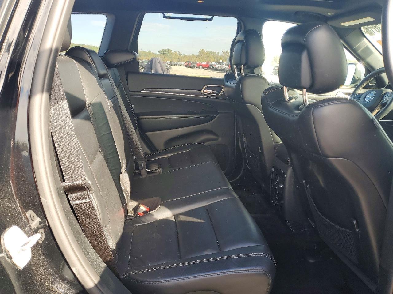 2017 Jeep Grand Cherokee Limited - zdjęcie 11