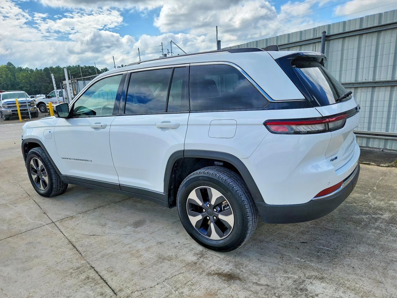 2024 Jeep Grand Cherokee Limited 4Xe - zdjęcie 2